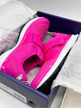 TIEM Slipstream Triple Knockout Pink Cycling Shoes Size 6.5 NIB BCRF Spin New